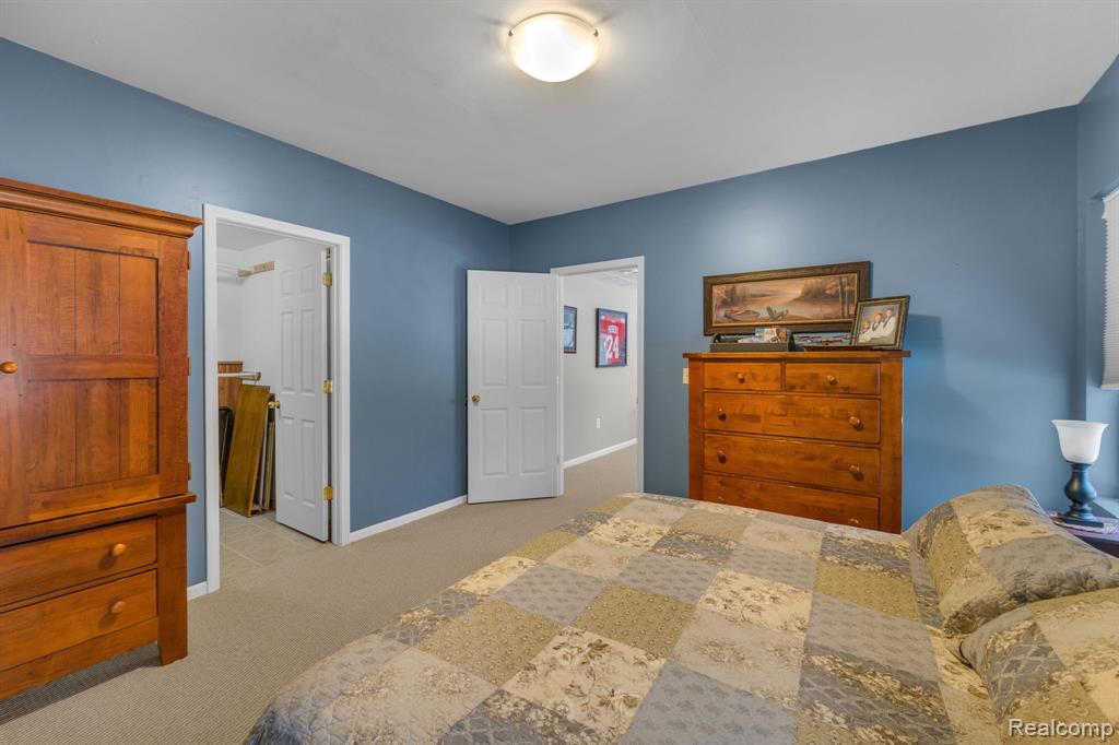 5291 Bella Drive, Highland, MI 48356 — Photo 38