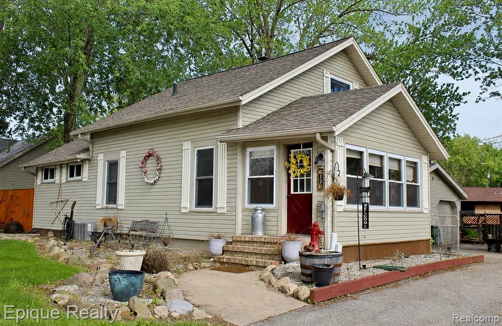 12 McColl Street, Yale, MI 48097