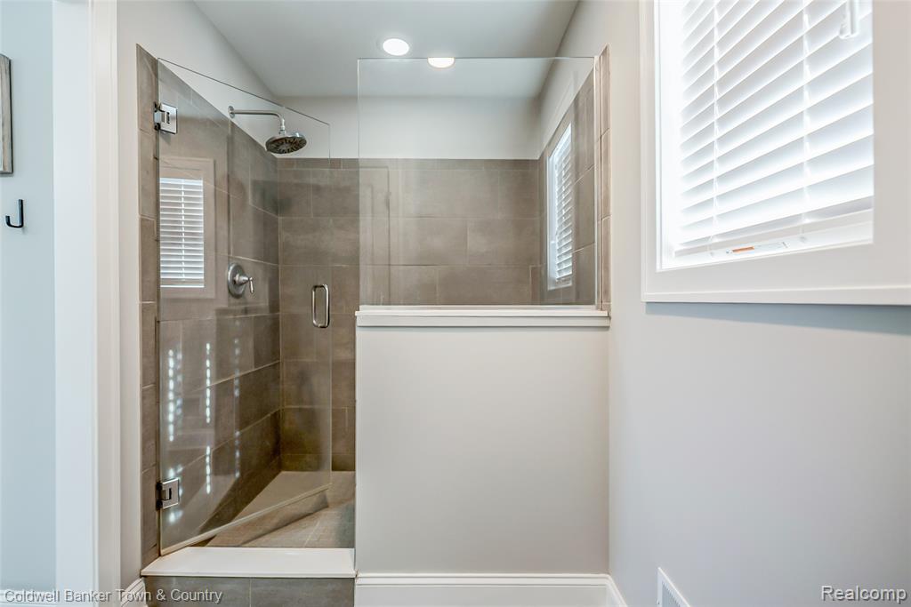 9522 Chalfonte Drive, Brighton, MI 48116 — Photo 39