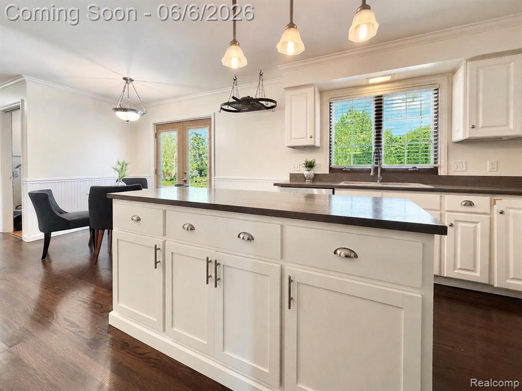 5330 Aintree Road, Rochester, MI 48306 — Photo 12