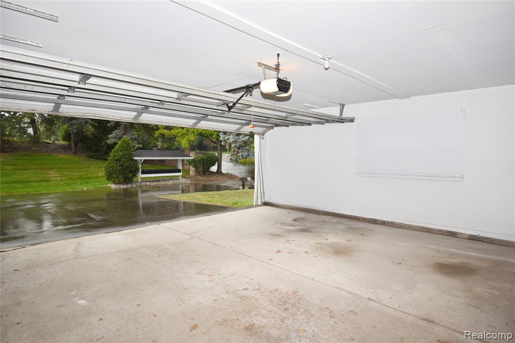 40740 Woodward Avenue, 38, Bloomfield Hills, MI 48304 — Photo 31