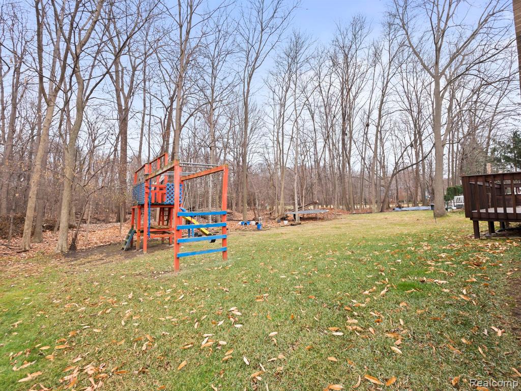 462 DAYLILY Drive, Rochester Hills, MI 48307 — Photo 32