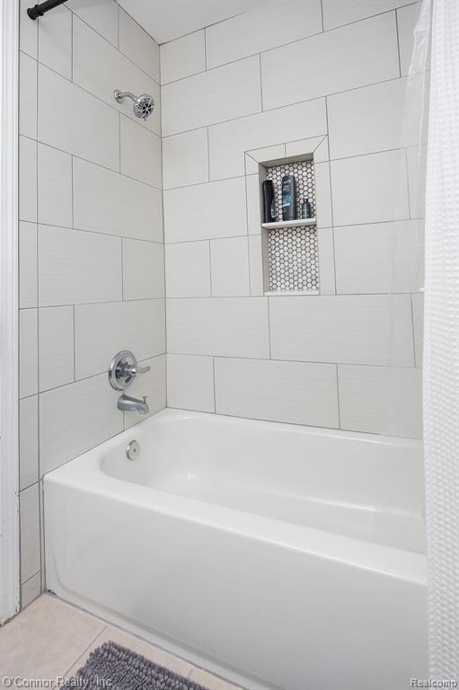6870 Wildcat Road, MI 48032 — Photo 21