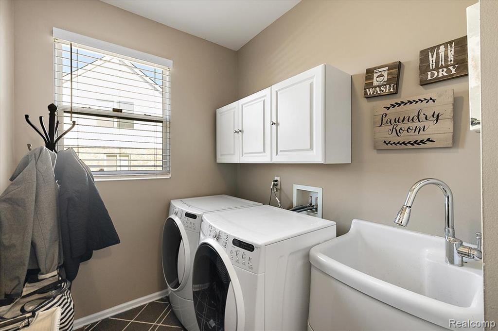 42512 Beechwood Drive, Sterling Heights, MI 48314 — Photo 26