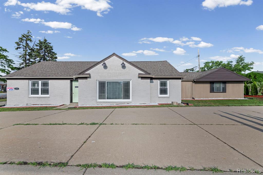 3236 Rochester Road, Troy, MI 48083 — Photo 14