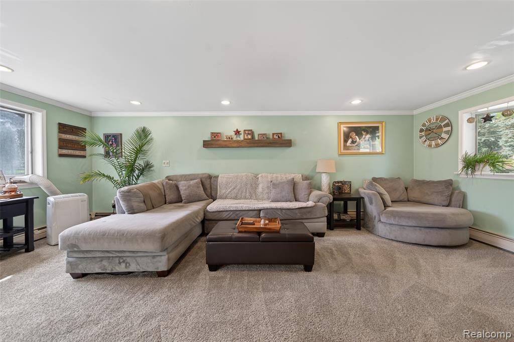 2260 Shankin Drive, Walled Lake, MI 48390 — Photo 4