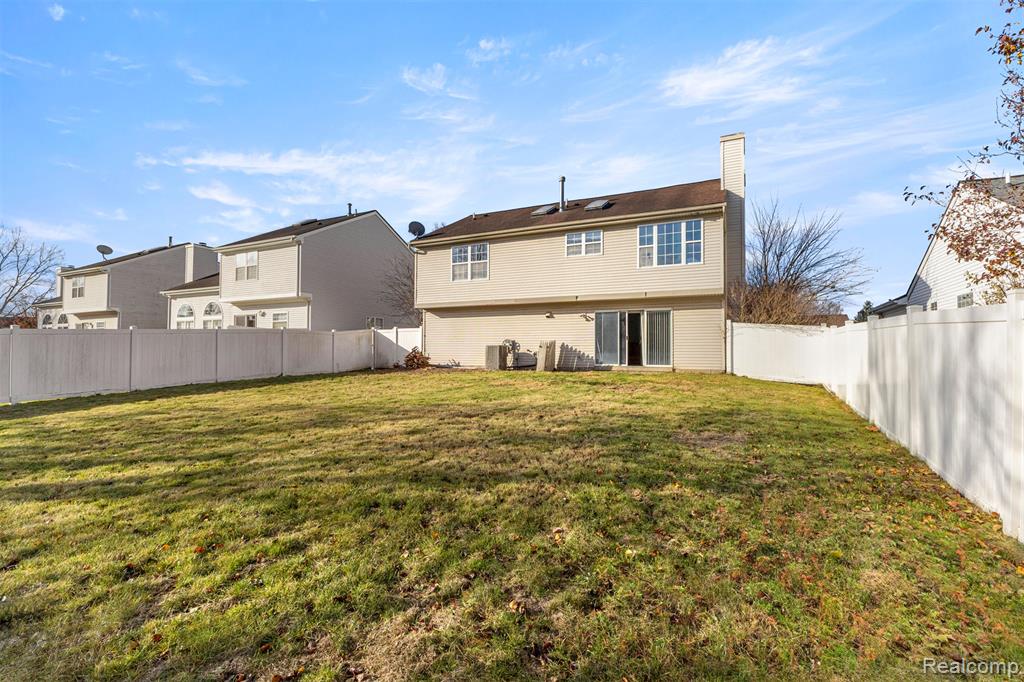 7595 Streamwood Drive, Ypsilanti, MI 48197 — Photo 38