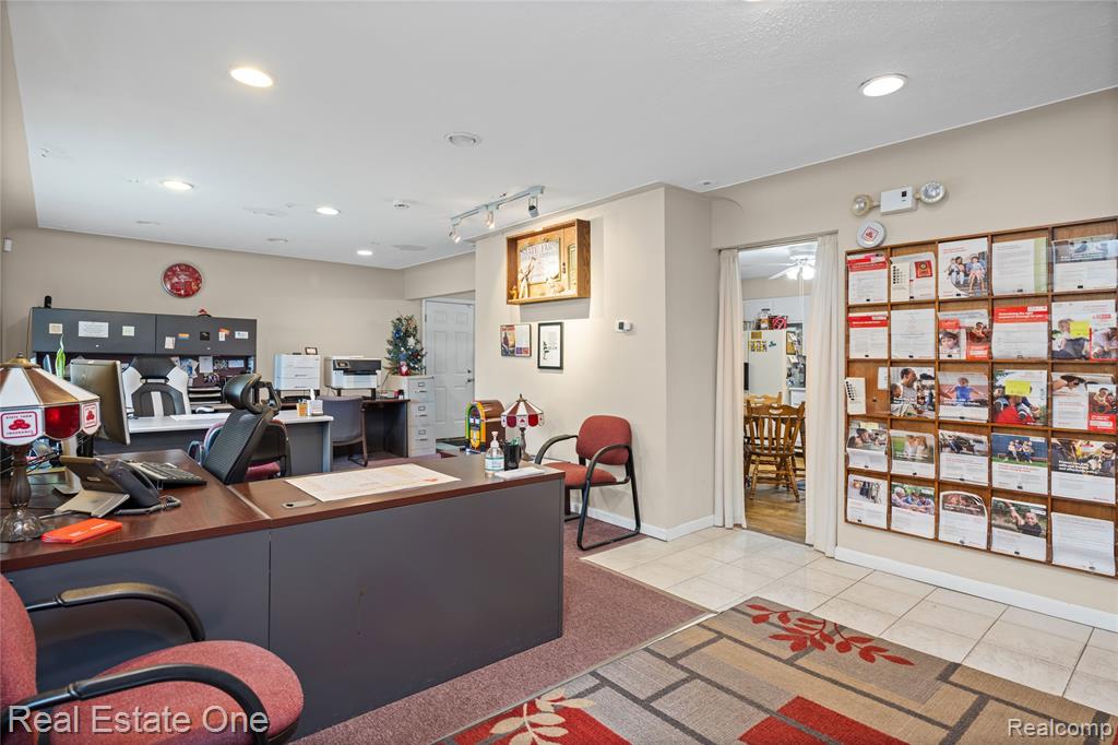 7217 SASHABAW Road, Clarkston, MI 48348 — Photo 22