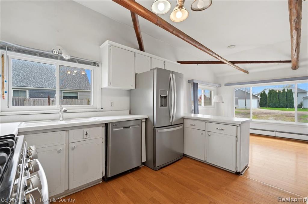 11720 Todds Lane, Whitmore Lake, MI 48189 — Photo 13