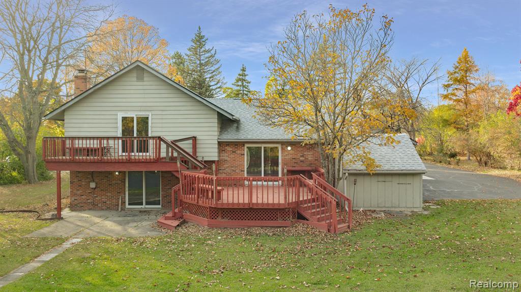 5731 FARMINGTON Road, West Bloomfield, MI — Photo 45