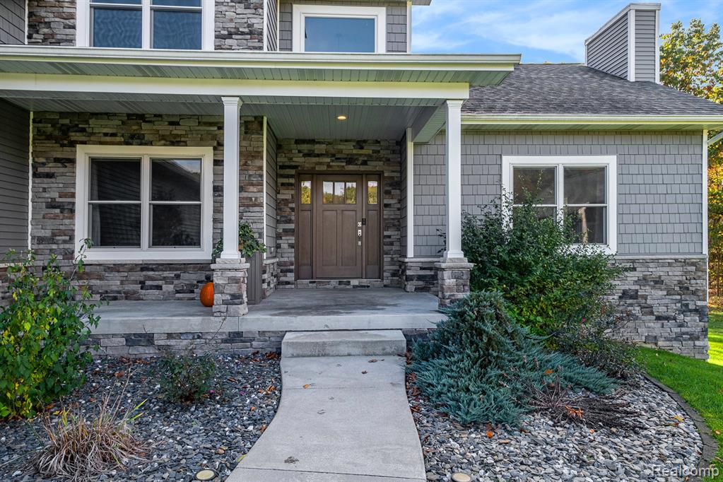 1281 Victoria Lane, Fenton, MI 48430 — Photo 3