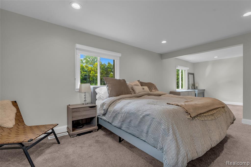 6736 Timber Ridge Drive, Bloomfield Hills, MI 48301 — Photo 18
