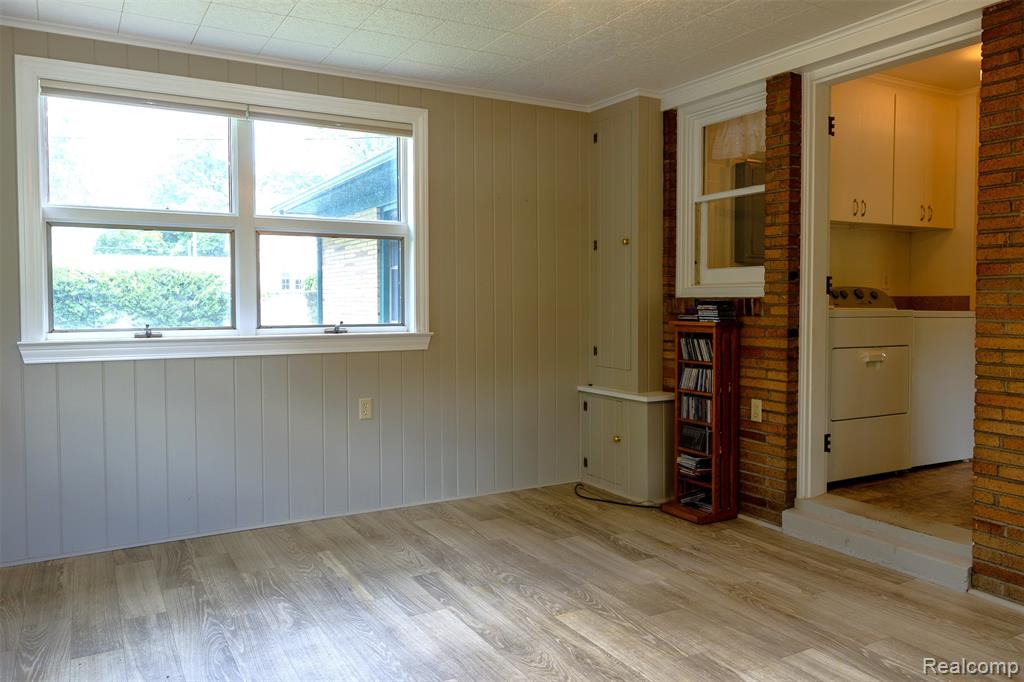 215 White Street, Imlay City, MI 48444 — Photo 22