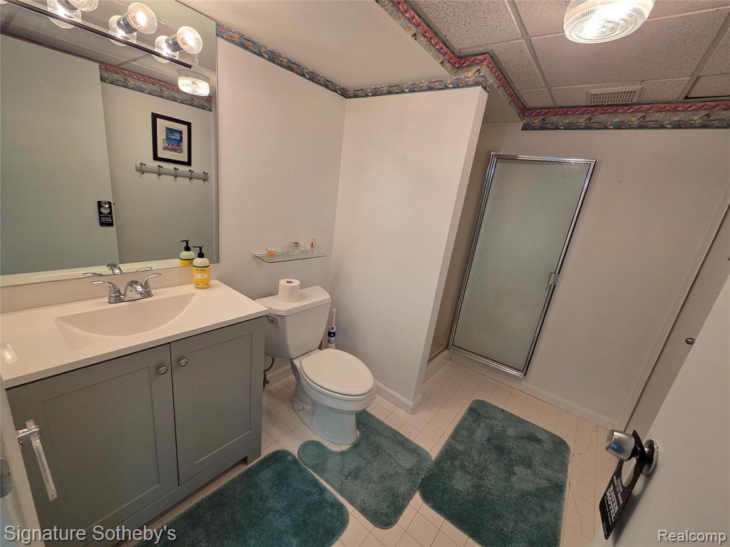 5274 Simpson Lake Road, West Bloomfield, MI 48323 — Photo 34
