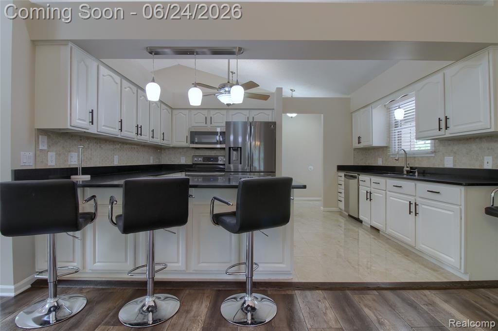 24487 Dugan Drive, New Boston, MI 48164 — Photo 10