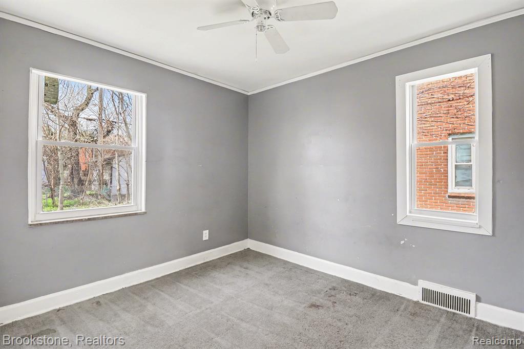 16605 Freeland Street, Detroit, MI 48235 — Photo 12