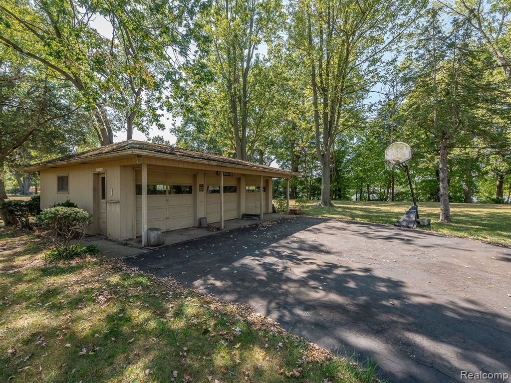 915 RED MILL Drive, Tecumseh, MI 49286 — Photo 43