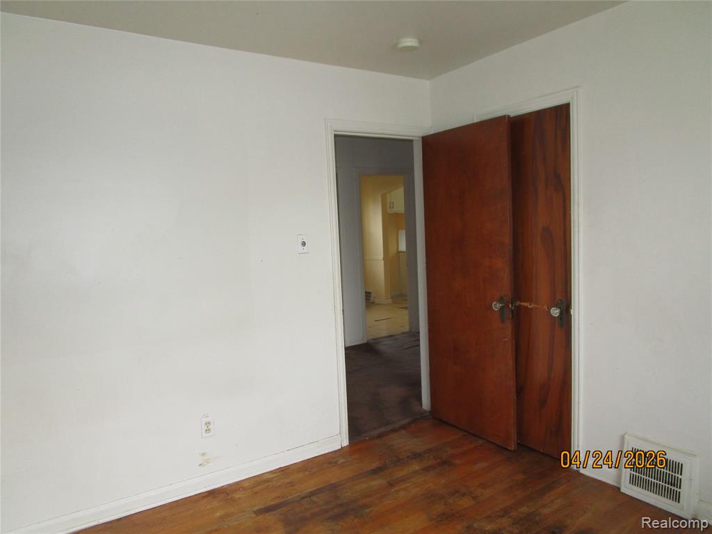 19500 Hoover Street, Detroit, MI 48205 — Photo 22