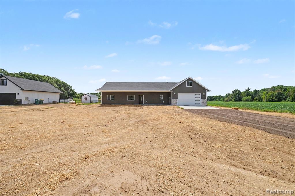 12425 Old Miller Road, Lennon Vlg, MI 48449