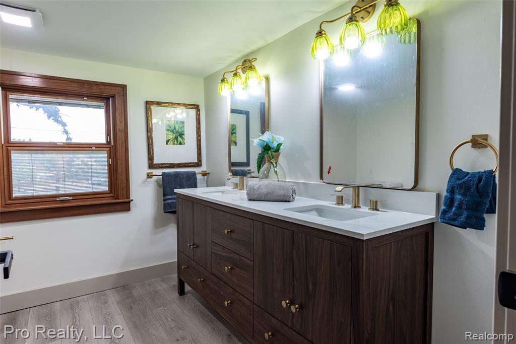 735 Withington Street, Ferndale, MI 48220 — Photo 32