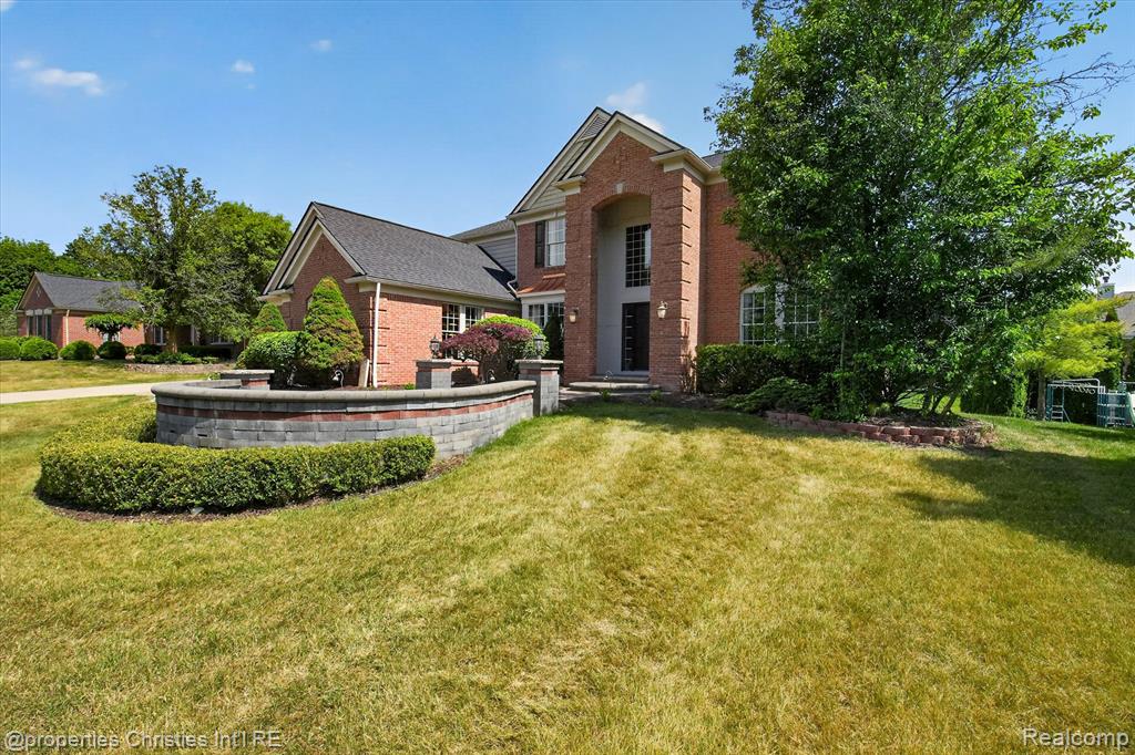 45094 Oak Forest Drive, Northville, MI 48168 — Photo 4