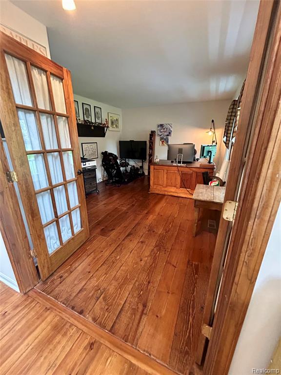 6060 Challis Road, Brighton, MI 48116 — Photo 20
