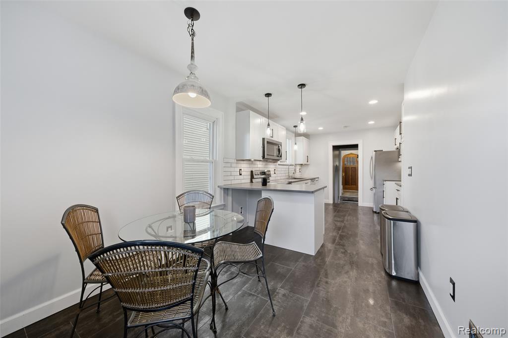 686 Princeton Road, Berkley, MI, 48072