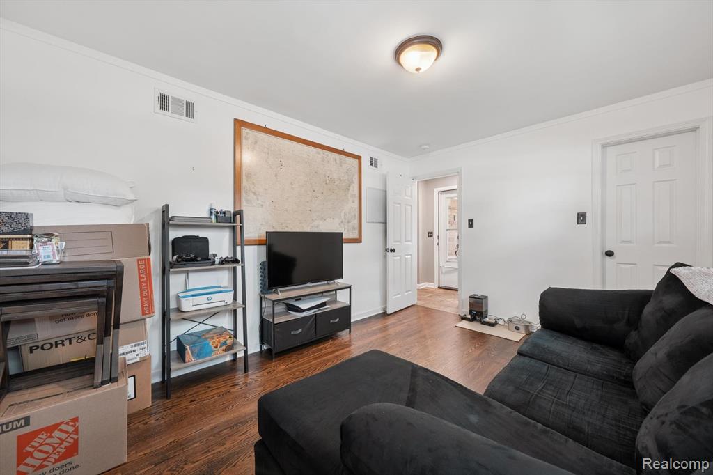 6345 Kolb Avenue, Allen Park, MI 48101 — Photo 9