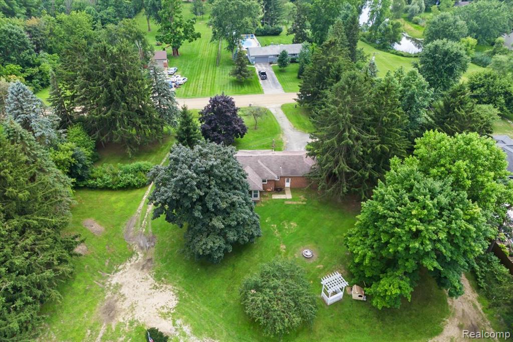 57934 Travis Road, New Hudson, MI 48165 — Photo 28