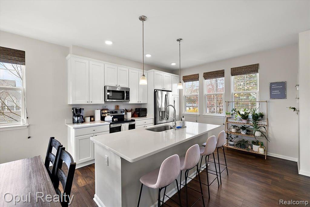 442 N WIXOM Road, Wixom, MI 48393 — Photo 13
