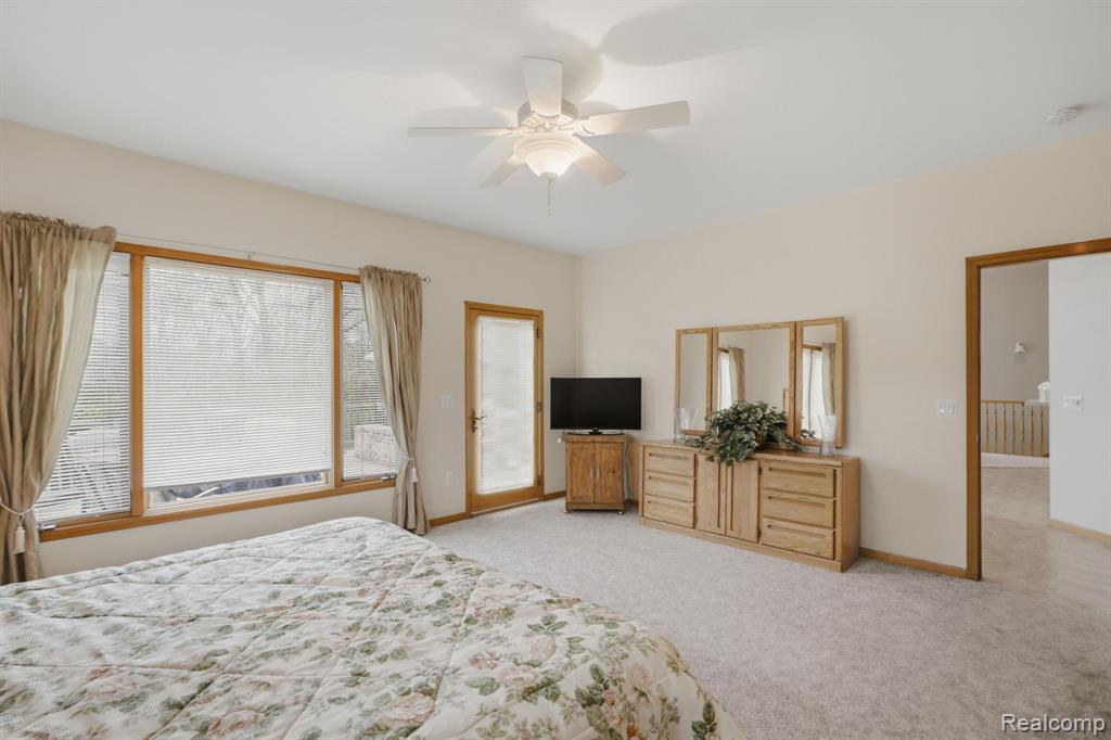 3630 S Shimmons Circle, Auburn Hills, MI 48326 — Photo 32