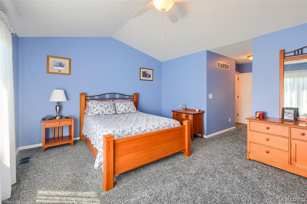 1447 Crystal Pond Drive, Davison, MI 48423 — Photo 34