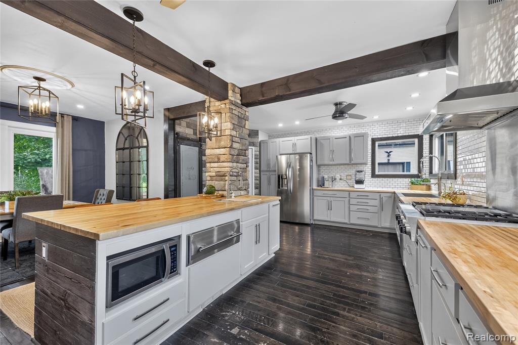 4860 Bluebush Road, Monroe, MI 48162 — Photo 10