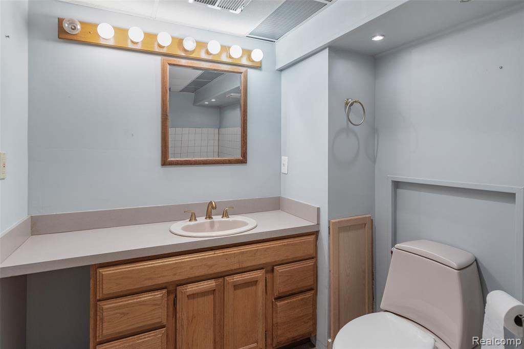 13993 Garfield, Redford, MI 48239 — Photo 33