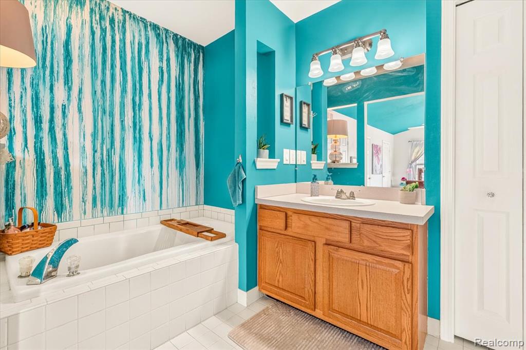 14642 Wildbrook Drive, Belleville, MI 48111 — Photo 52