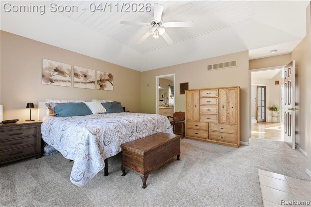 48017 Lincoln Drive, Macomb, MI 48044 — Photo 22