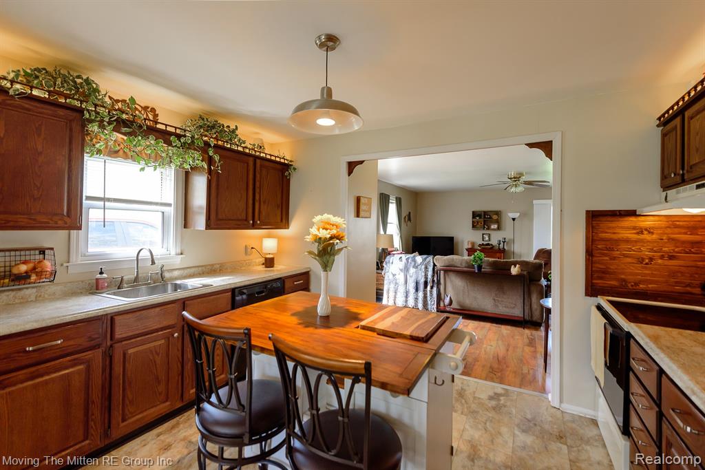 9260 Pitman Road, Ypsilanti, MI 48197 — Photo 12