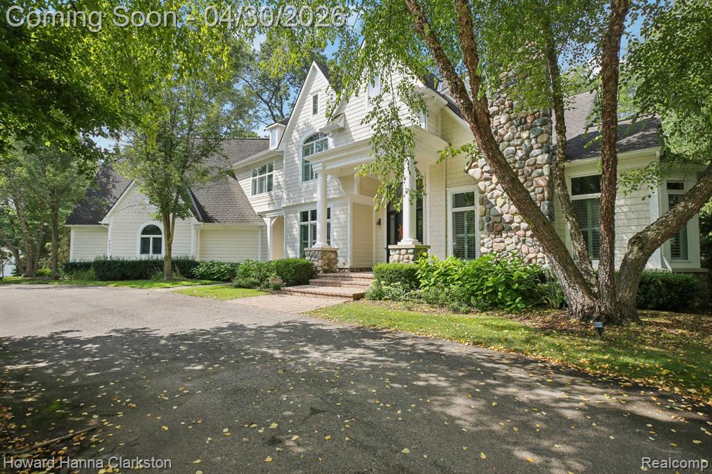 7651 Maple Ridge Court, Clarkston, MI — Photo 4