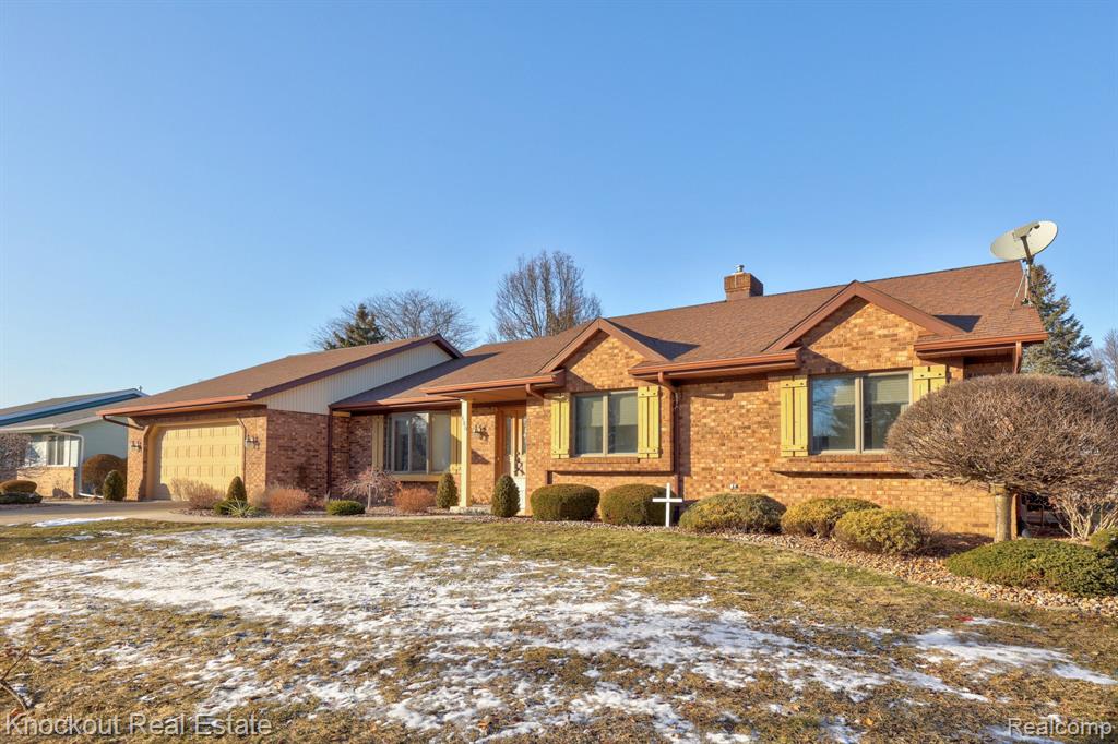 686 Willow Lane, Frankenmuth, MI 48734 — Photo 3