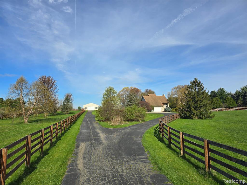 4336 S IRISH Road, Davison, MI 48423 — Photo 27