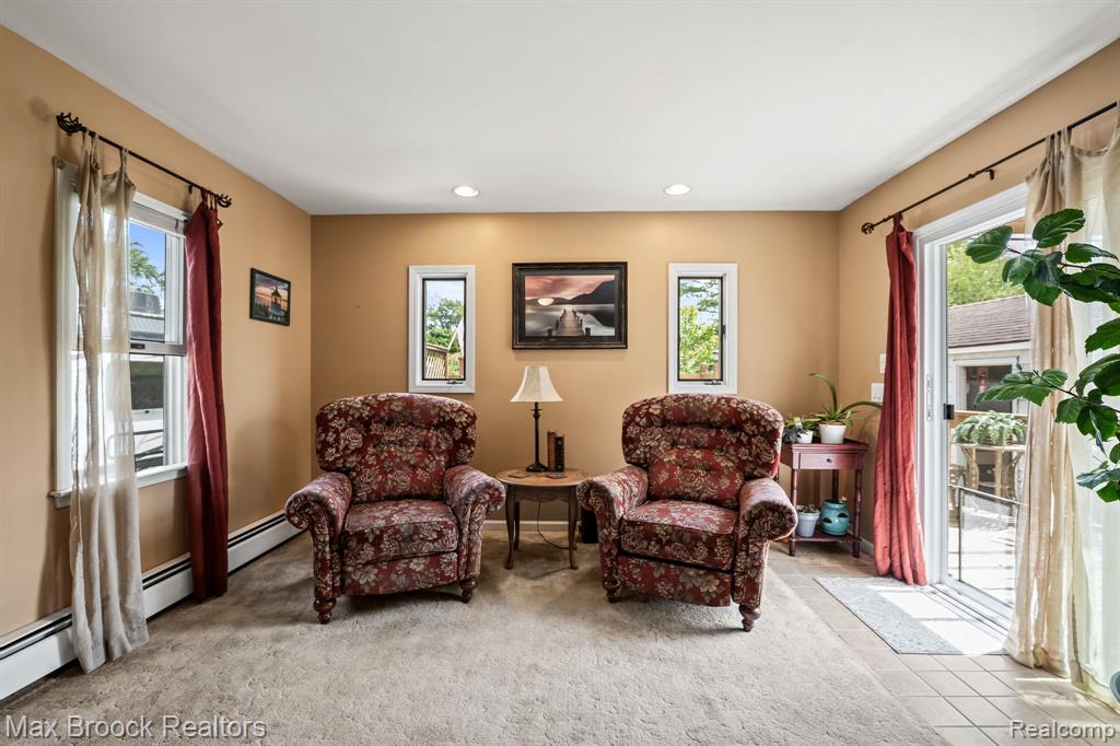 4048 Tyler Avenue, Berkley, MI 48072 — Photo 9