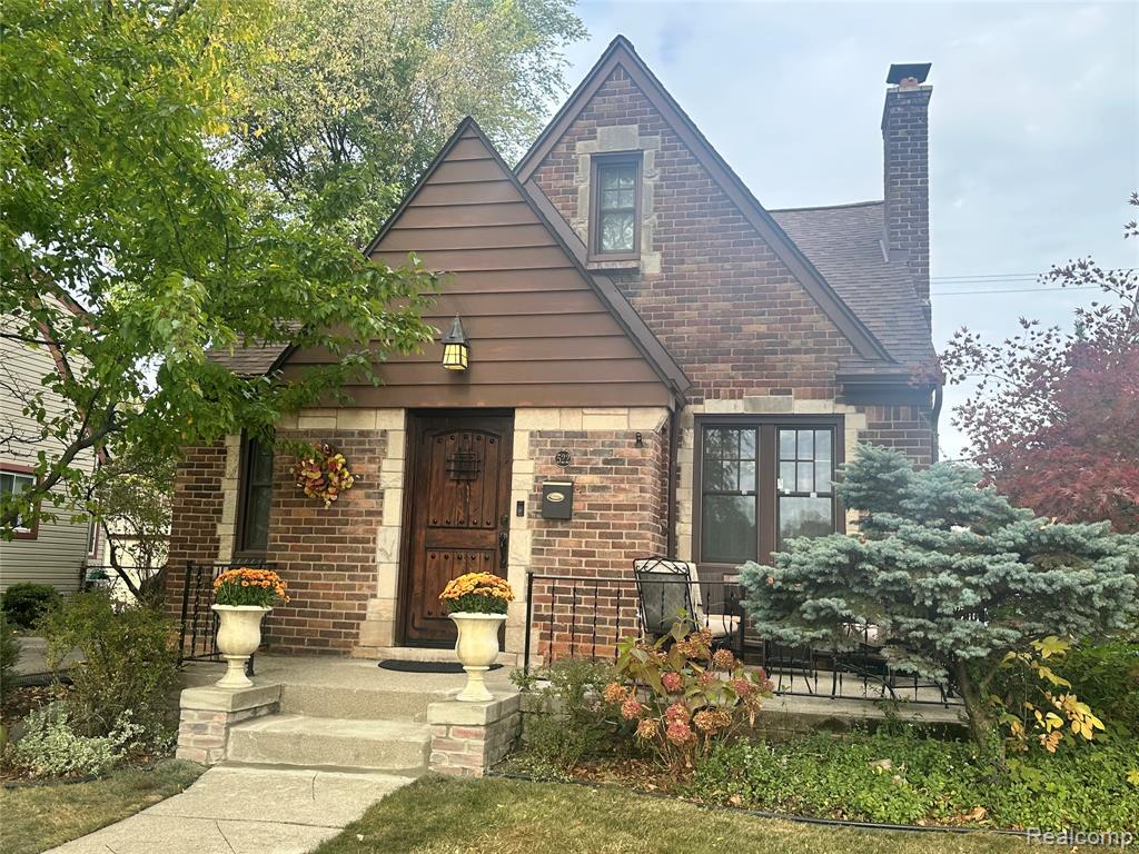 522 W Lincoln Street, Birmingham, MI 48009 — Photo 2