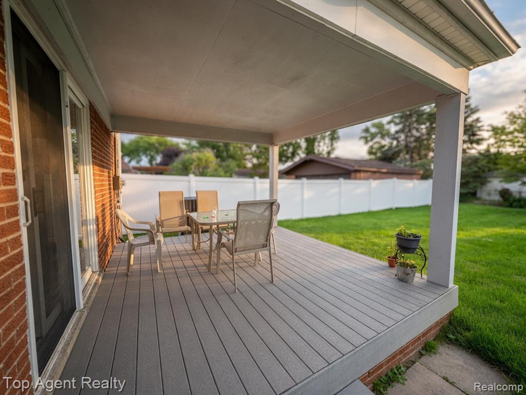4436 Buckingham Drive, Warren, MI 48092 — Photo 4