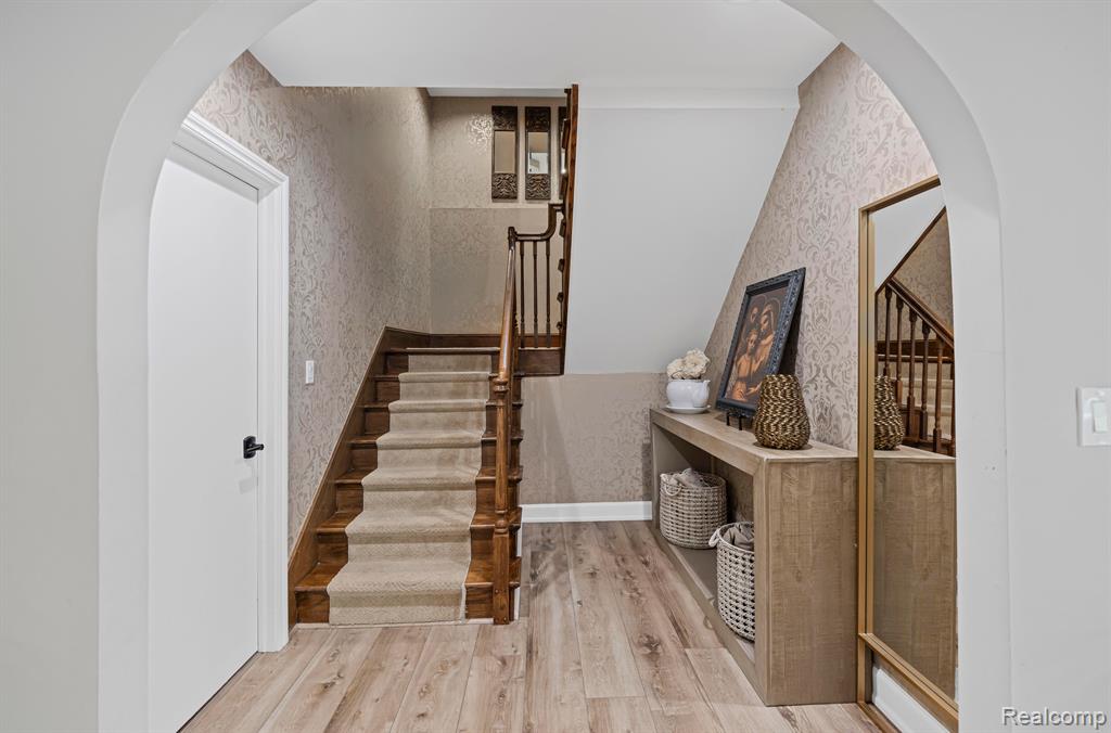 6127 WINCLIFF Drive, West Bloomfield, MI — Photo 32