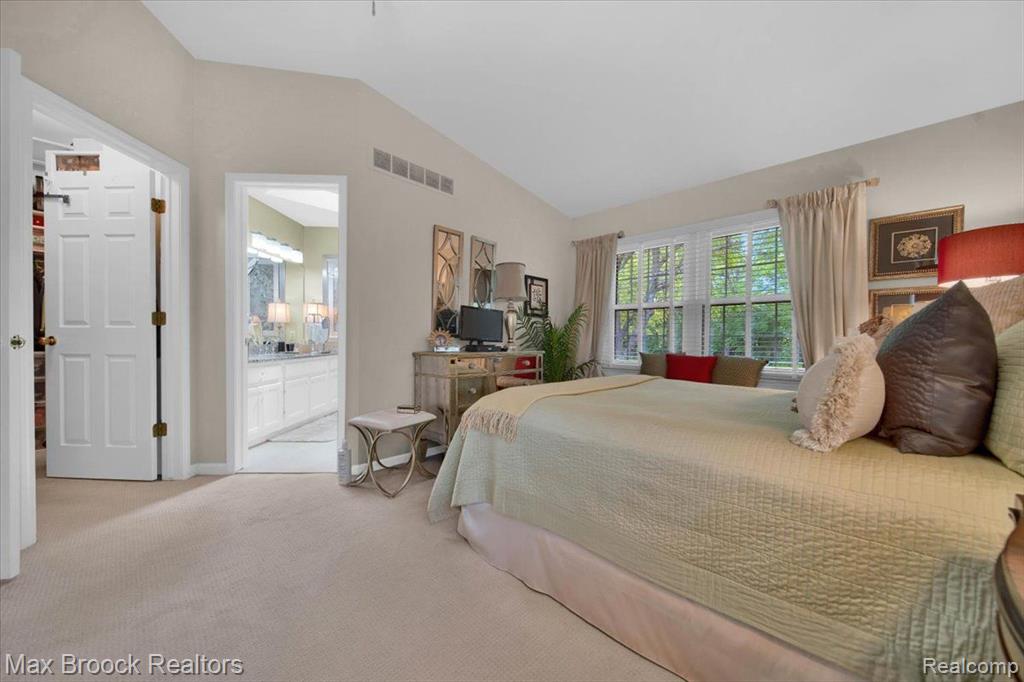 38750 CHESSINGTON, Farmington Hills, MI 48331 — Photo 14