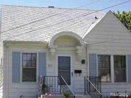 905 VICTORIA Avenue, Flint, MI 48507 — front exterior