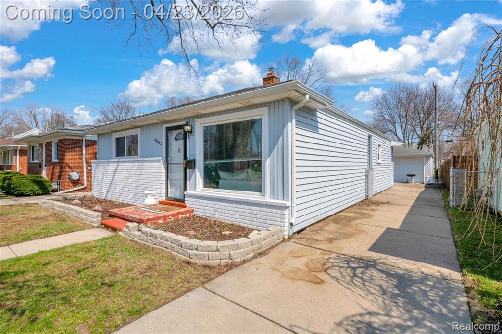 4663 Mayfair Street, Dearborn Heights, MI 48125 — Photo 23