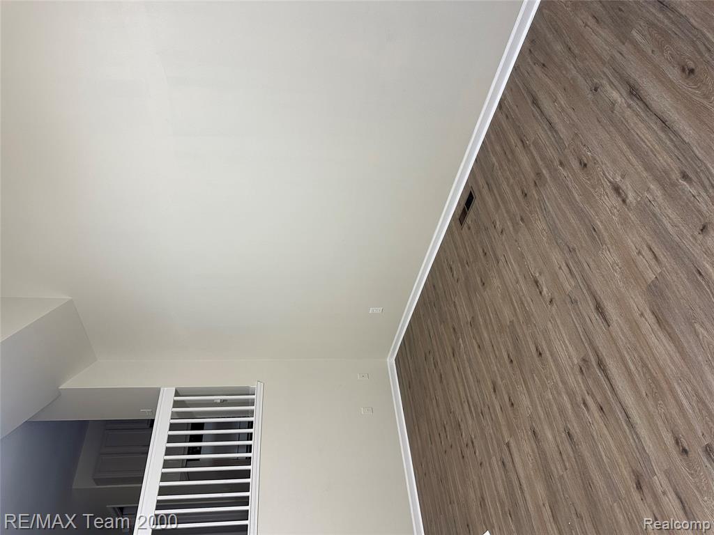 4244 Schaefer Road, Dearborn Heights, MI 48126 — Photo 3