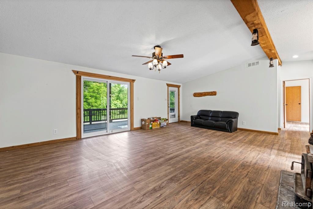 2190 Seymour Lake Road, Ortonville, MI 48462 — Photo 10