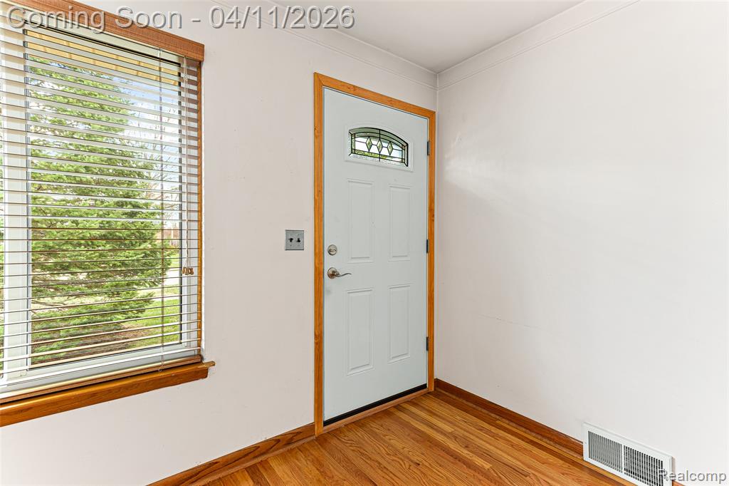 4012 Weddell Street, Dearborn Heights, MI 48125 — Photo 11